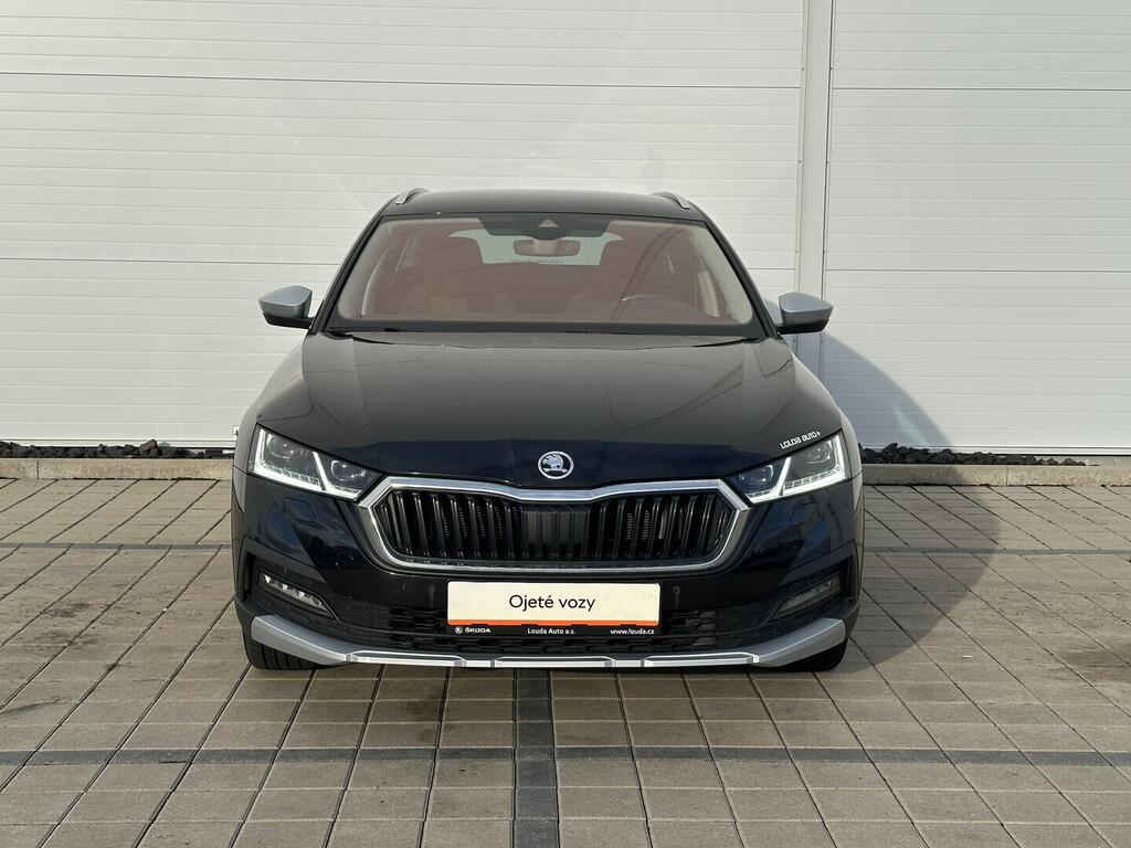 O619V07685_11.webp_OCTAVIA Scout 2.0 TDI 110 kW automat, DPH