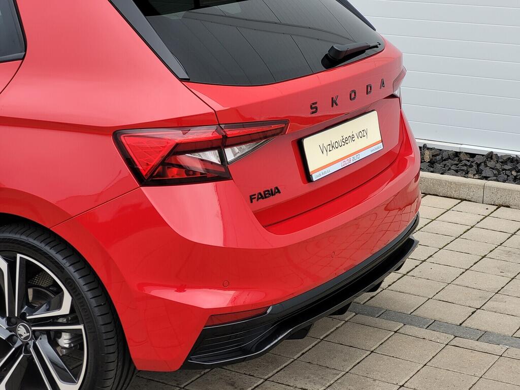 O619V07686_28.webp_FABIA Monte Carlo 1.0 TSI 85 kW manuál, DPH