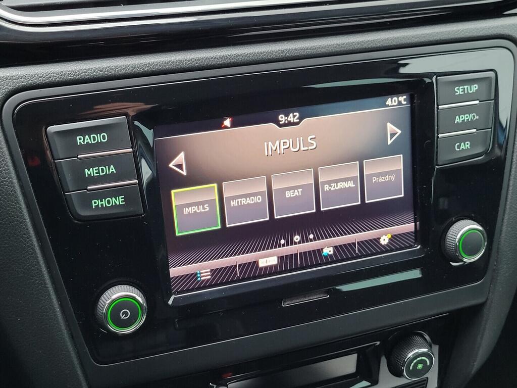 O619V07687_25.webp_RAPID Style 1.0 TSI 70 kW automat