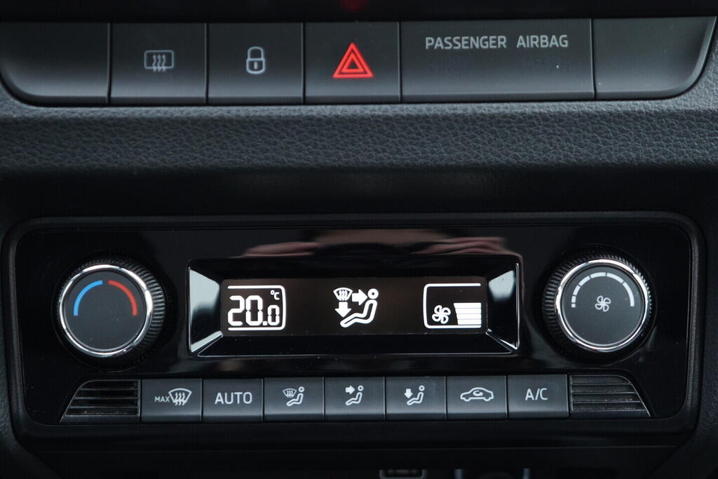 O619V07689_30.webp_FABIA Style 1.0 TSI 81 kW manuál, DPH