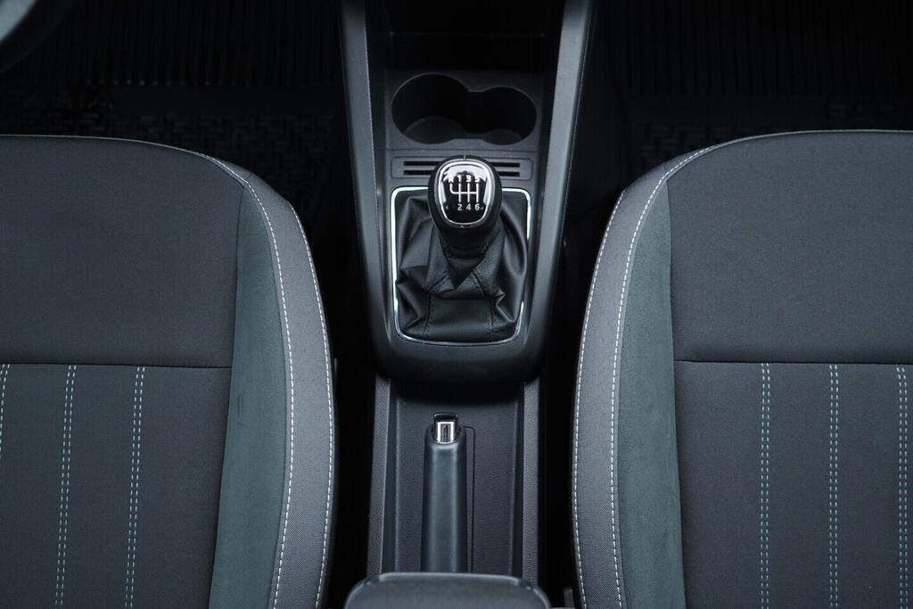 O619V07689_31.webp_FABIA Style 1.0 TSI 81 kW manuál, DPH