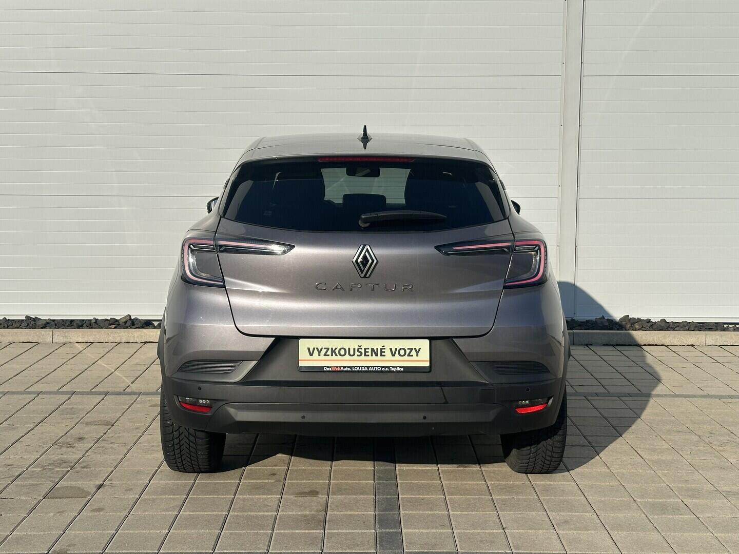 O619V07690_15.webp_CAPTUR  1.0 TCe 67 kW manuál, DPH