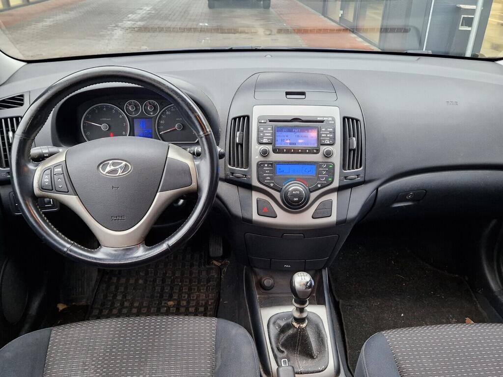 O619V07691_13.webp_I30 Classic 1.6 CVVT 89 kW manuál