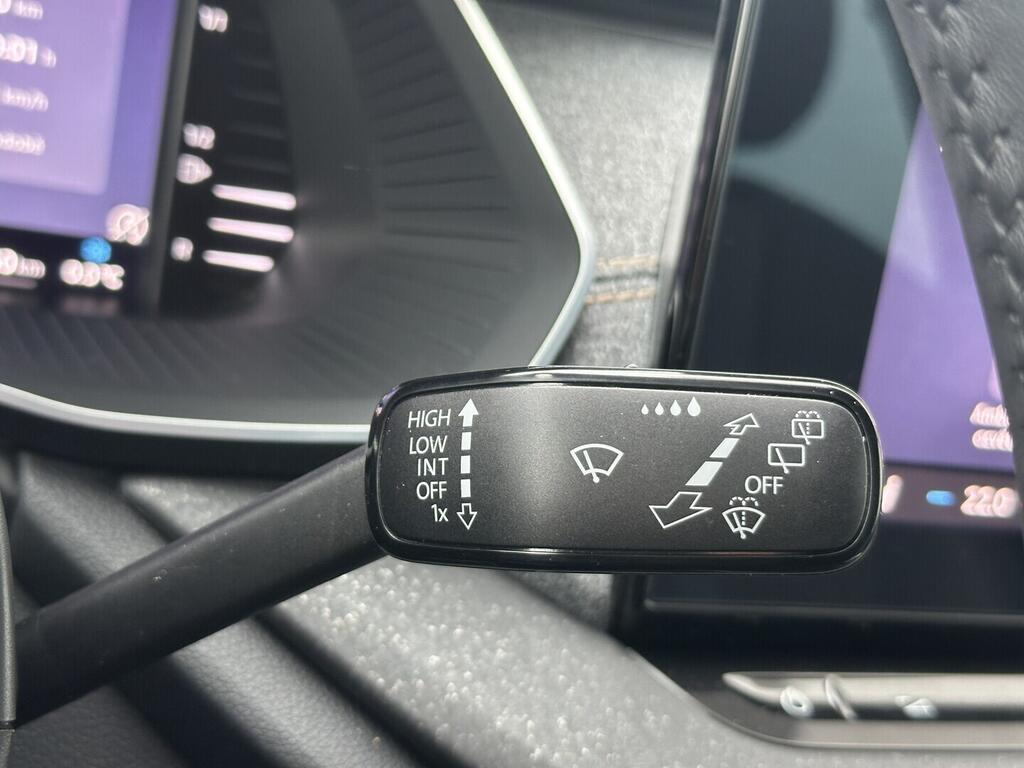 O619V07692_23.webp_OCTAVIA Top Selection 1.5 TSI 110 kW manuál, DPH