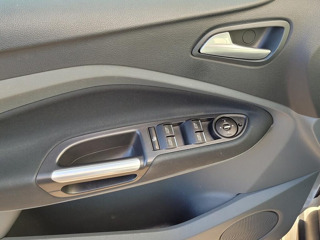 O619V07695_30.webp_GRAND C-MAX Trend 1.6 TDCi 85 kW manuál