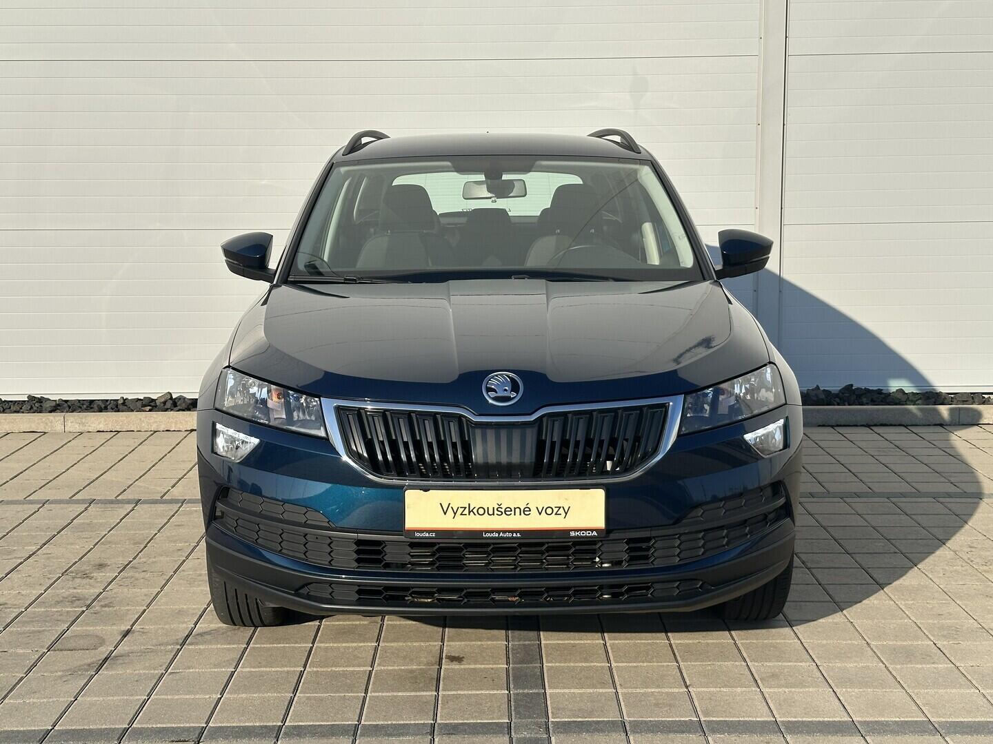 O619V07703_11.webp_KAROQ Active 1.5 TSI 110 kW manuál, DPH