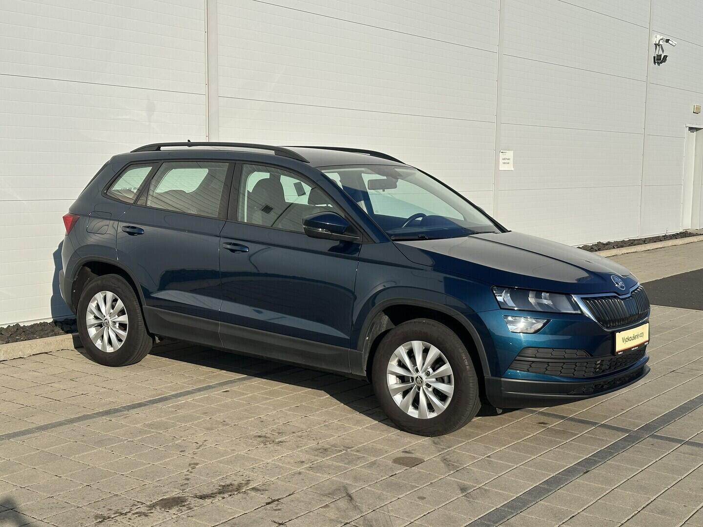 O619V07703_12.webp_KAROQ Active 1.5 TSI 110 kW manuál, DPH