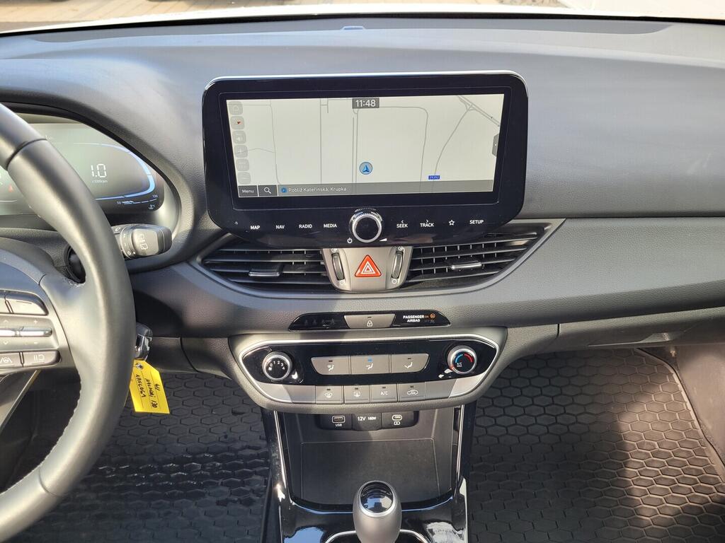 O619V07708_20.webp_I30 Comfort  1.0 T-GDi 88 kW manuál, DPH