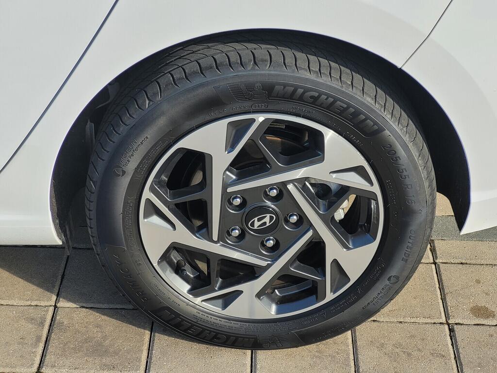 O619V07708_29.webp_I30 Comfort  1.0 T-GDi 88 kW manuál, DPH