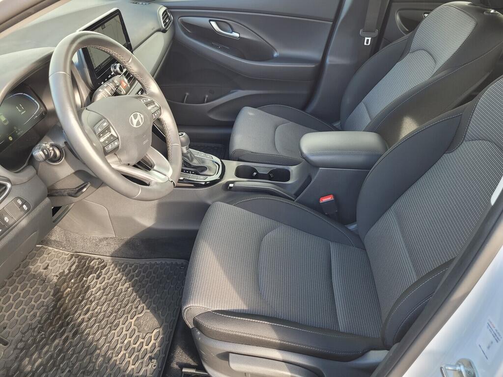 O619V07708_33.webp_I30 Comfort  1.0 T-GDi 88 kW manuál, DPH