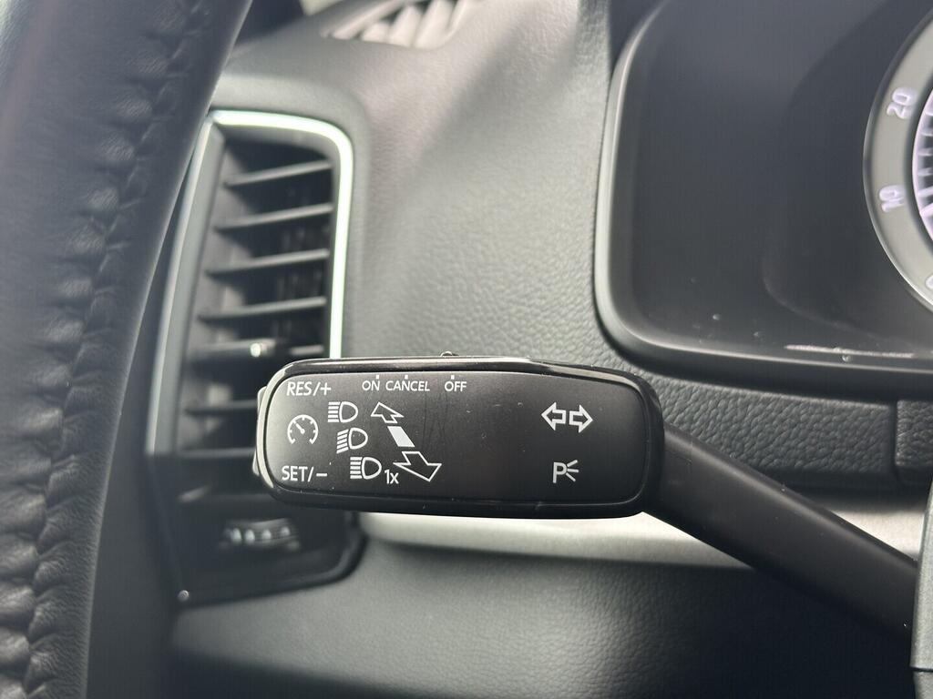 O619V07710_21.webp_KAROQ Ambition 1.5 TSI 110 kW automat