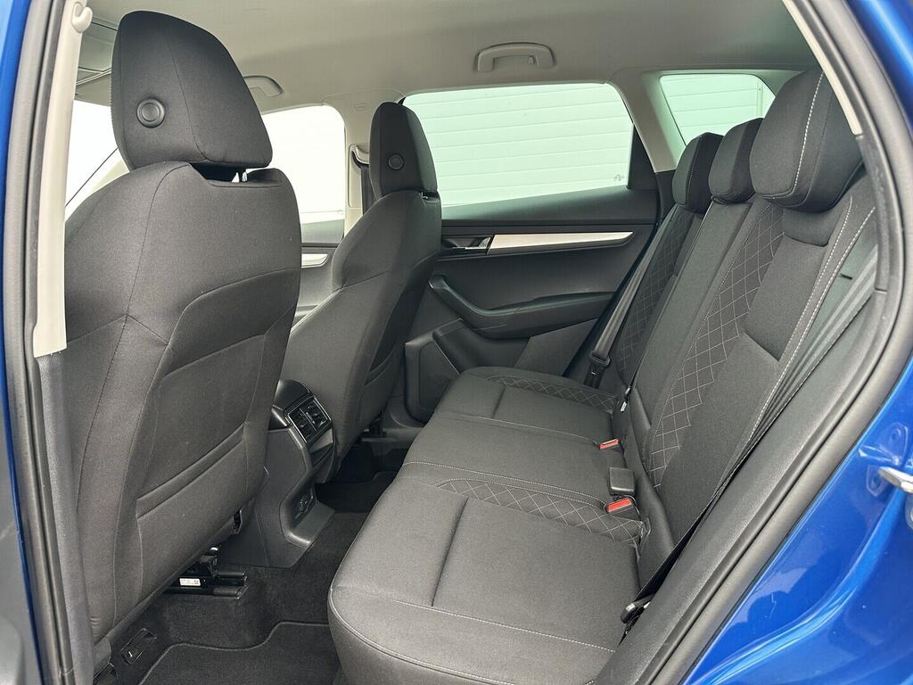 O619V07710_29.webp_KAROQ Ambition 1.5 TSI 110 kW automat