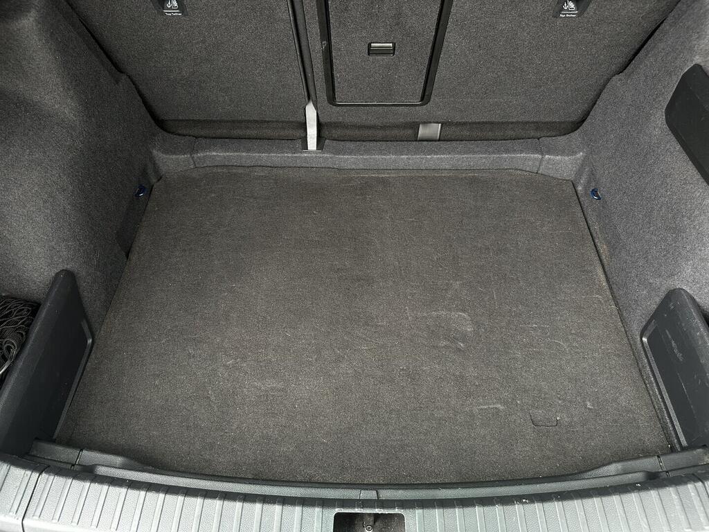 O619V07710_31.webp_KAROQ Ambition 1.5 TSI 110 kW automat