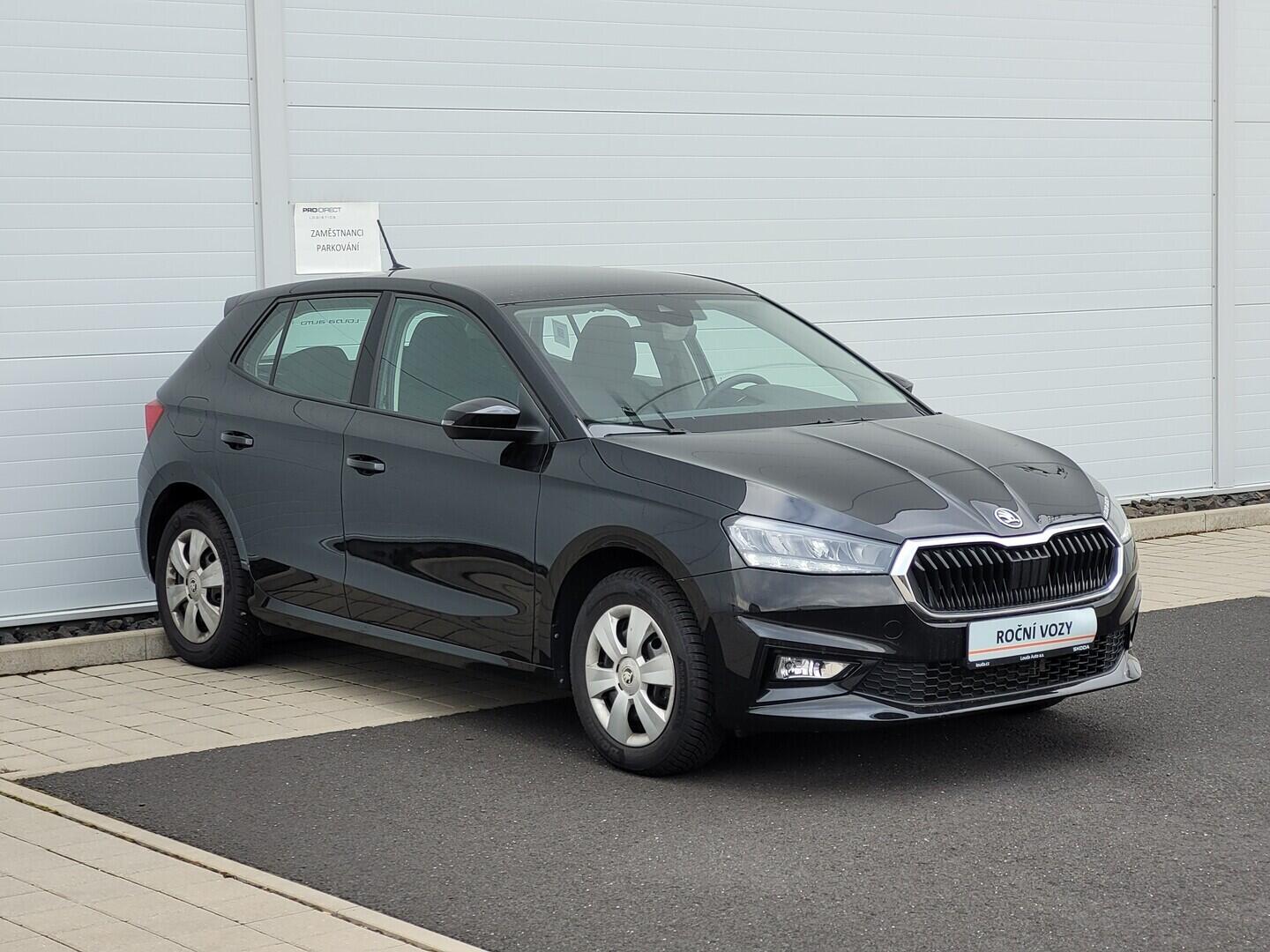 O619V07713_11.webp_FABIA Selection 1.0 TSI 70 kW manuál, DPH