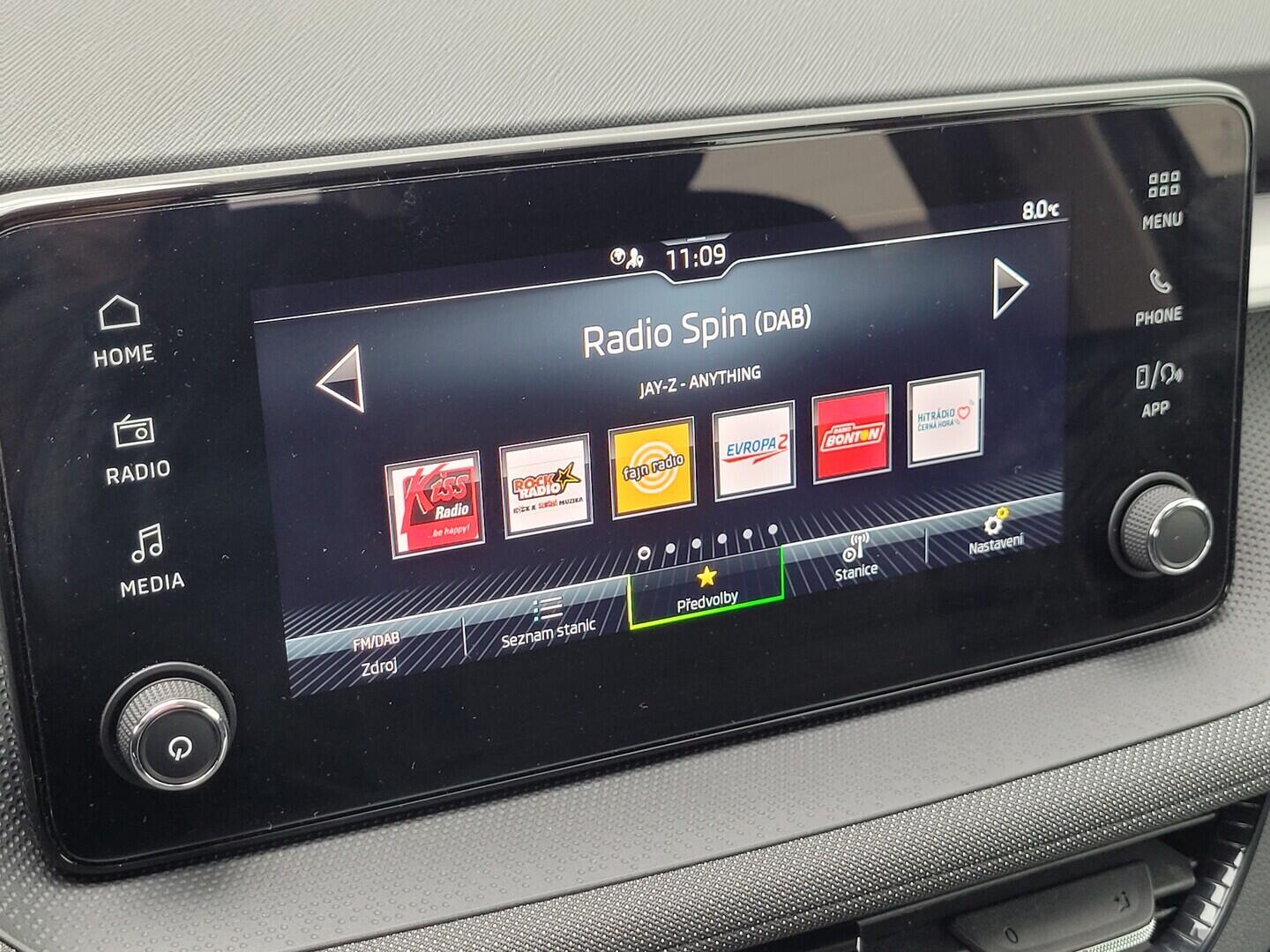 O619V07713_26.webp_FABIA Selection 1.0 TSI 70 kW manuál, DPH