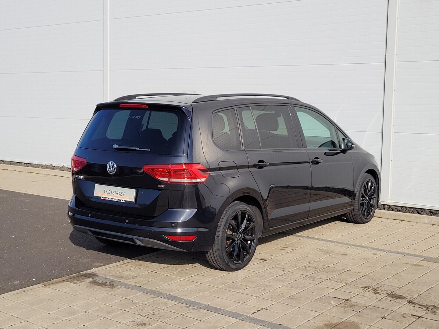 O619V07714_13.webp_TOURAN Comfortline  1.6 TDI 81 kW manuál