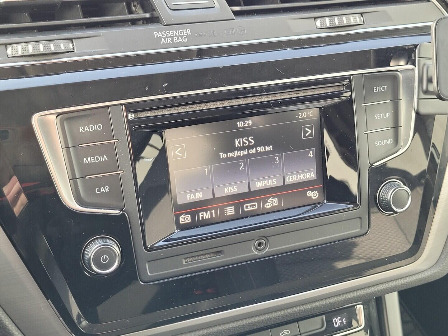 O619V07714_25.webp_TOURAN Comfortline  1.6 TDI 81 kW manuál