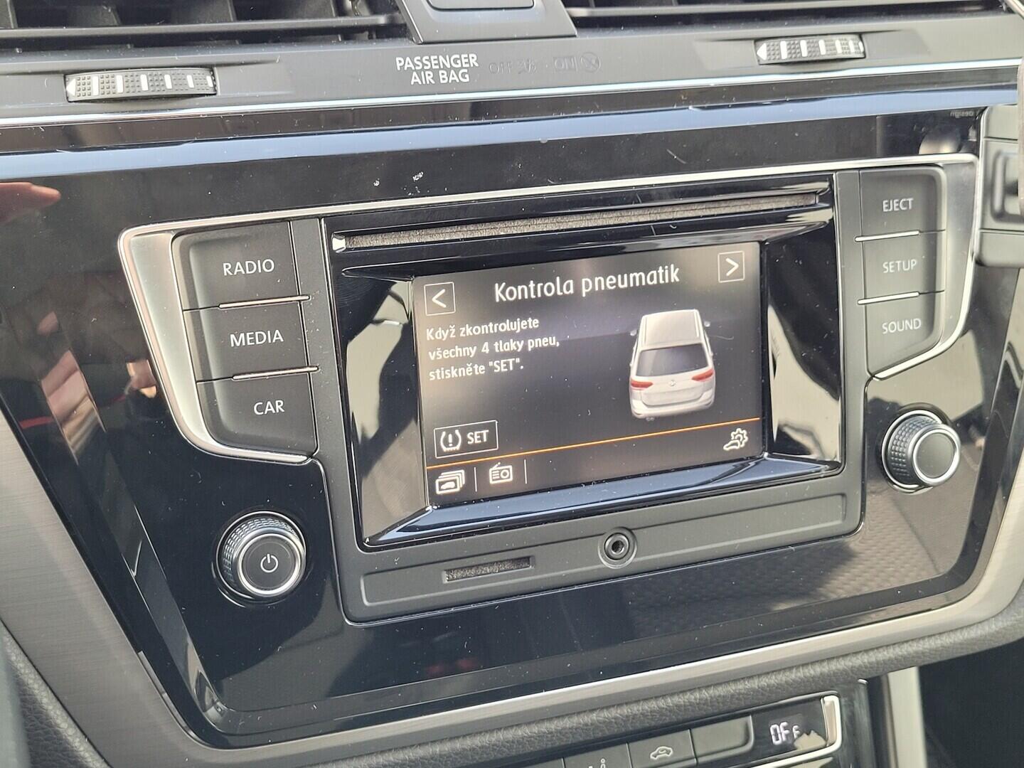 O619V07714_26.webp_TOURAN Comfortline  1.6 TDI 81 kW manuál