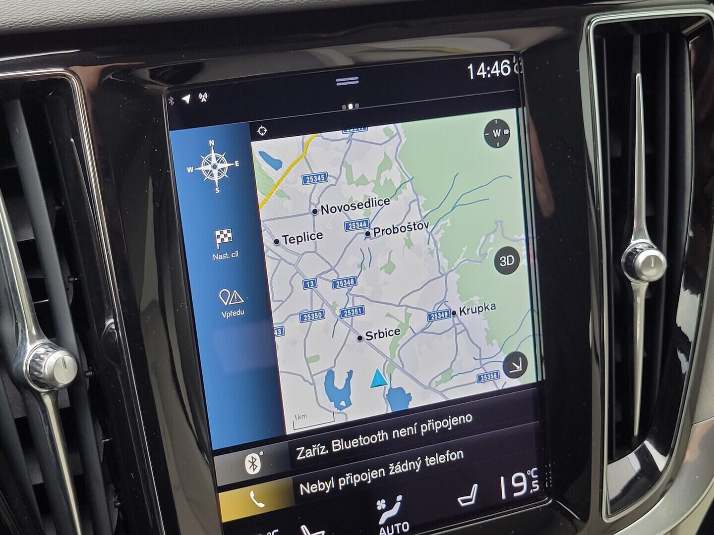 O619V07715_26.webp_V60 Cross Country AWD 2.0 B4 145 kW automat, DPH