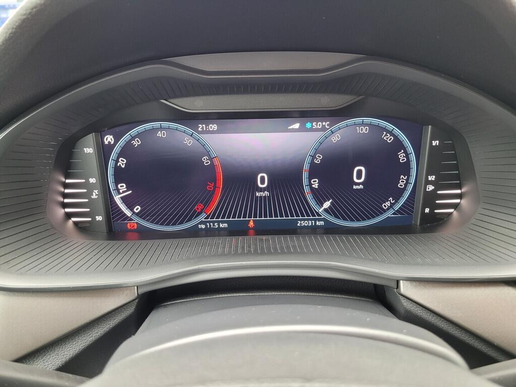 O619V07717_18.webp_KAMIQ Style 1.5 TSI 110 kW manuál, DPH