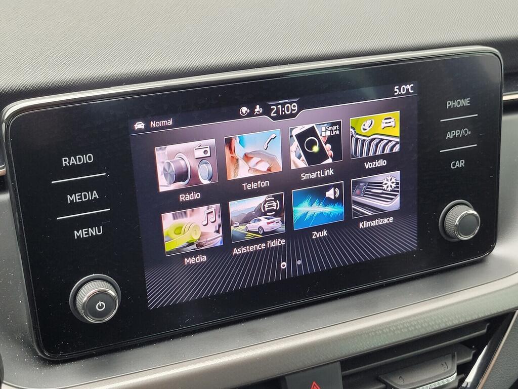 O619V07717_26.webp_KAMIQ Style 1.5 TSI 110 kW manuál, DPH