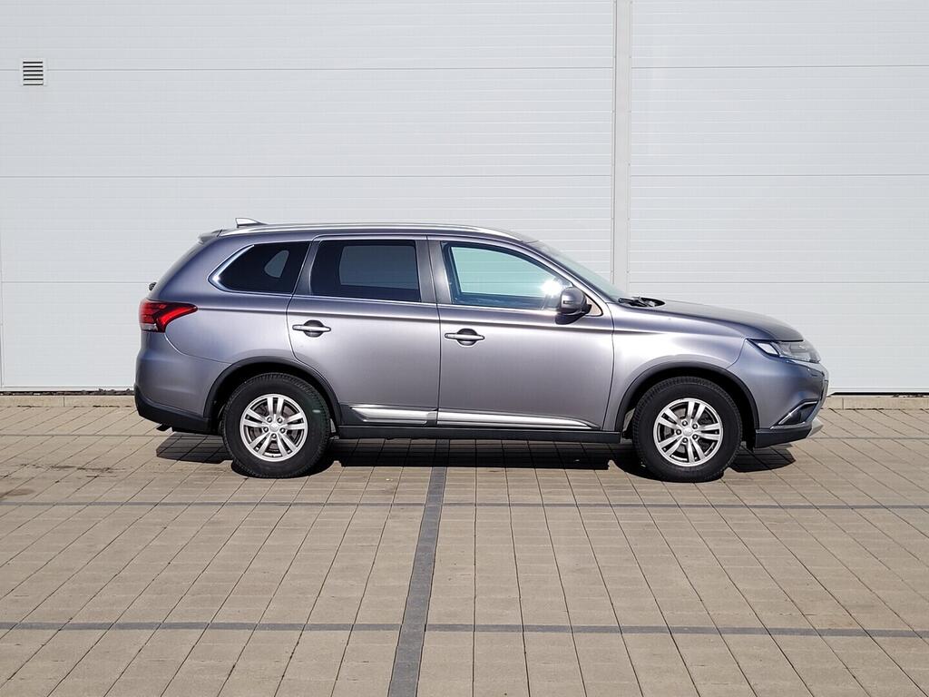 O619V07719_13.webp_OUTLANDER Intense 2.0 MIVEC 110 kW automat, DPH