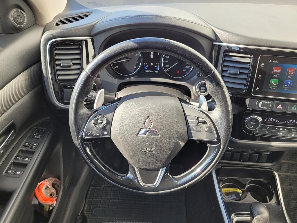 O619V07719_20.webp_OUTLANDER Intense 2.0 MIVEC 110 kW automat, DPH