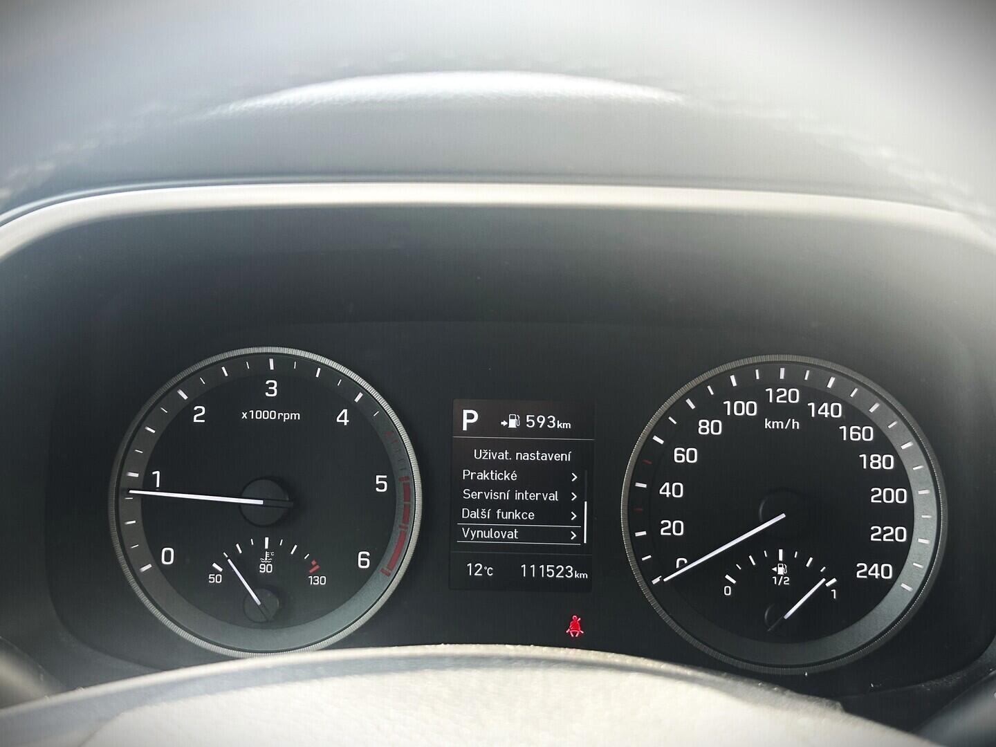 O619V07723_19.webp_TUCSON Adventure 1.6 CRDi 100 kW automat