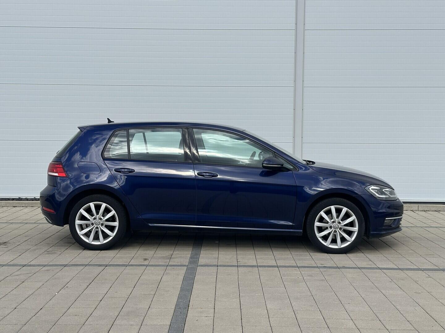 O619V07728_13.webp_GOLF Maraton Edition 1.4 TSI 92 kW manuál