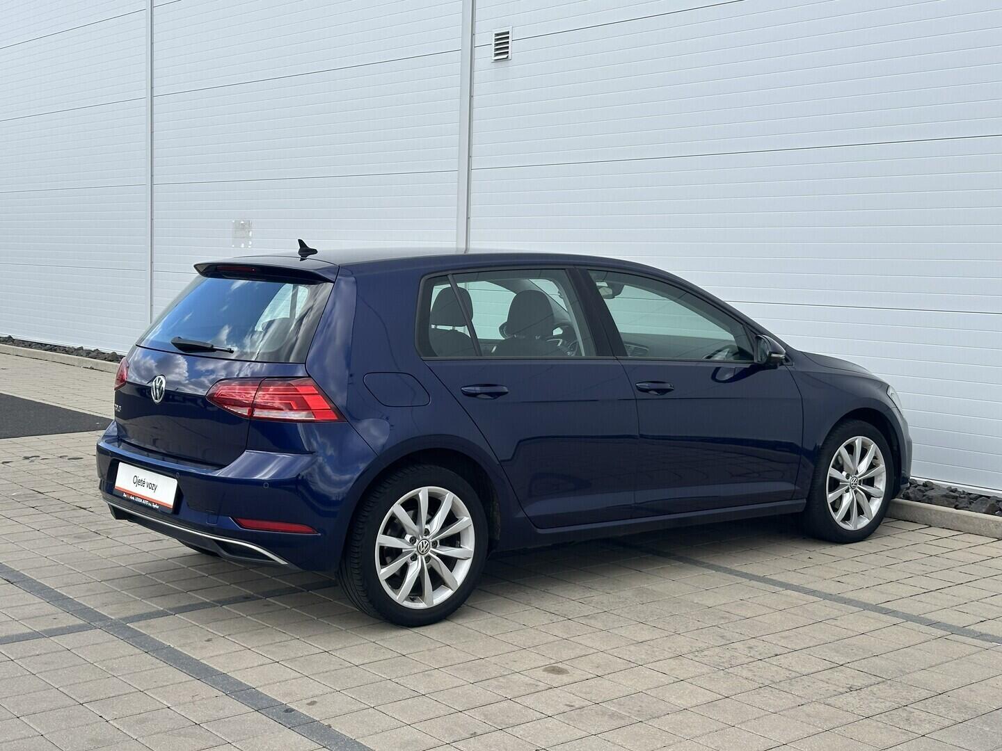 O619V07728_14.webp_GOLF Maraton Edition 1.4 TSI 92 kW manuál