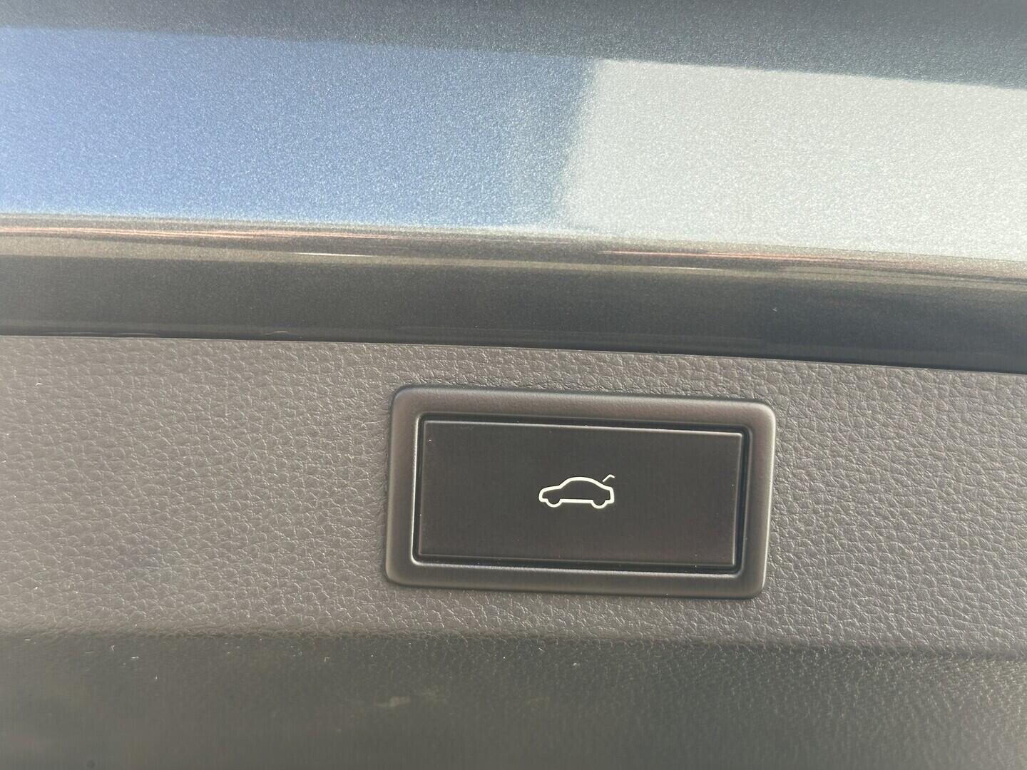 O619V07732_33.webp_KAROQ Style Plus 1.5 TSI 110 kW manuál