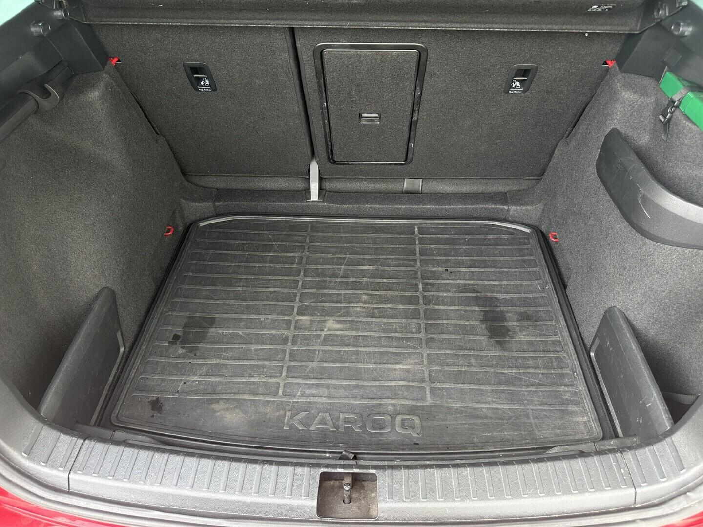 O619V07737_31.webp_KAROQ SportLine 1.5 TSI 110 kW manuál