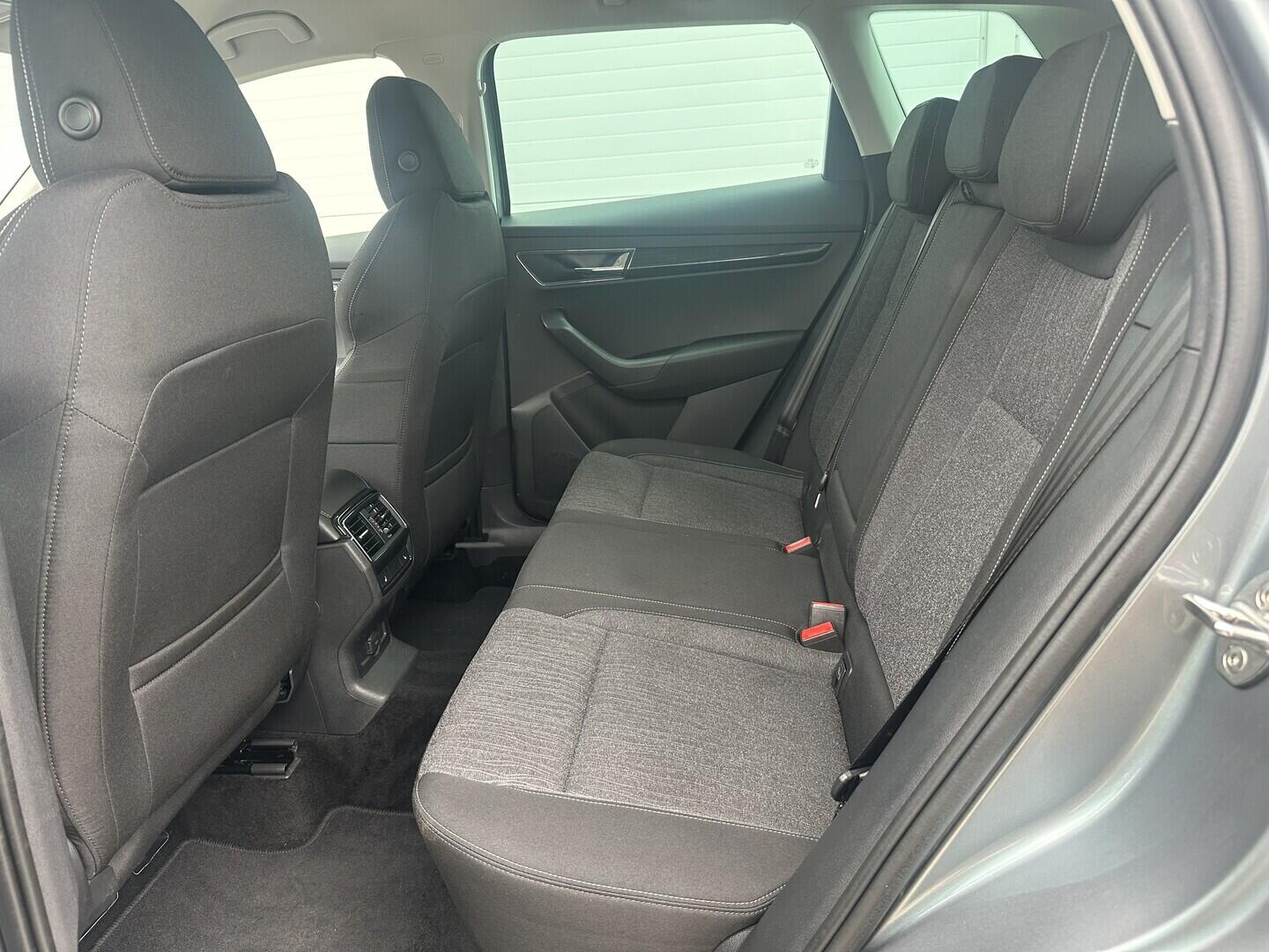 O619V07738_29.webp_KAROQ Style 1.6 TDI 85 kW manuál, DPH