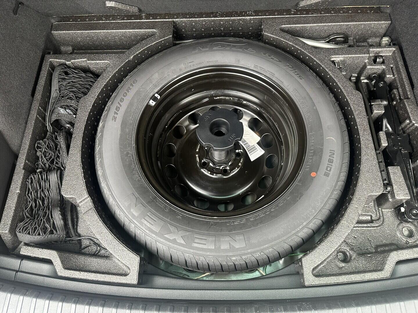 O619V07738_33.webp_KAROQ Style 1.6 TDI 85 kW manuál, DPH