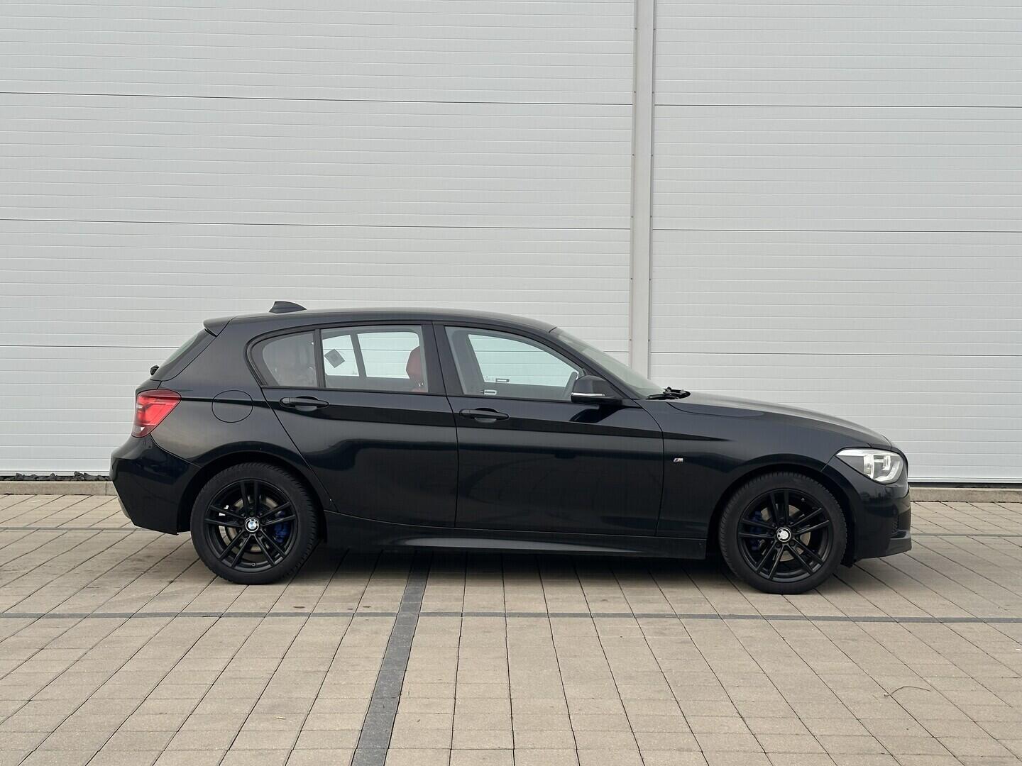 O619V07740_13.webp_120 xDrive Mpaket 2.0 D 135 kW manuál