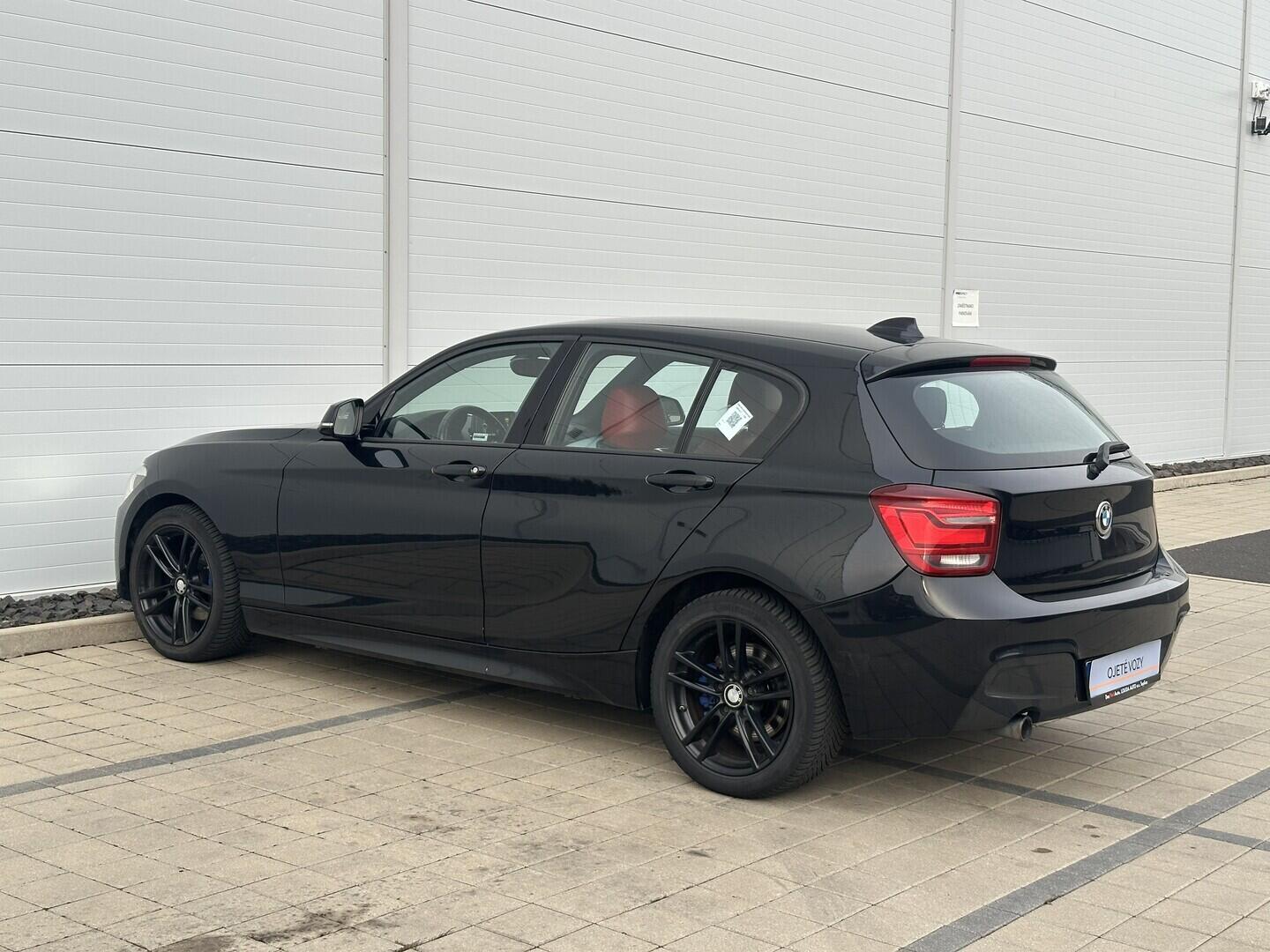 O619V07740_16.webp_120 xDrive Mpaket 2.0 D 135 kW manuál