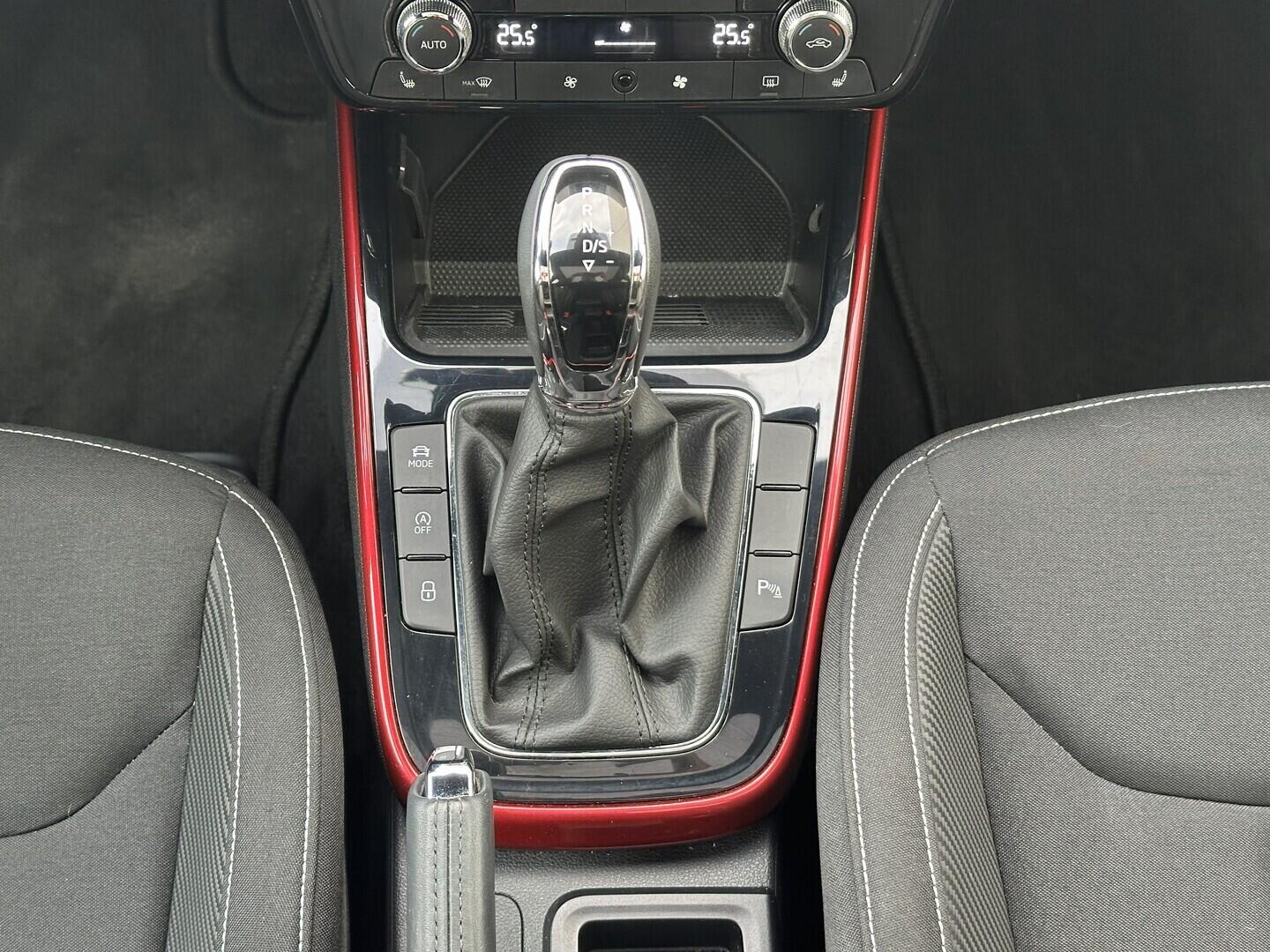 O619V07741_24.webp_FABIA Monte Carlo 1.5 TSI 110 kW automat, DPH