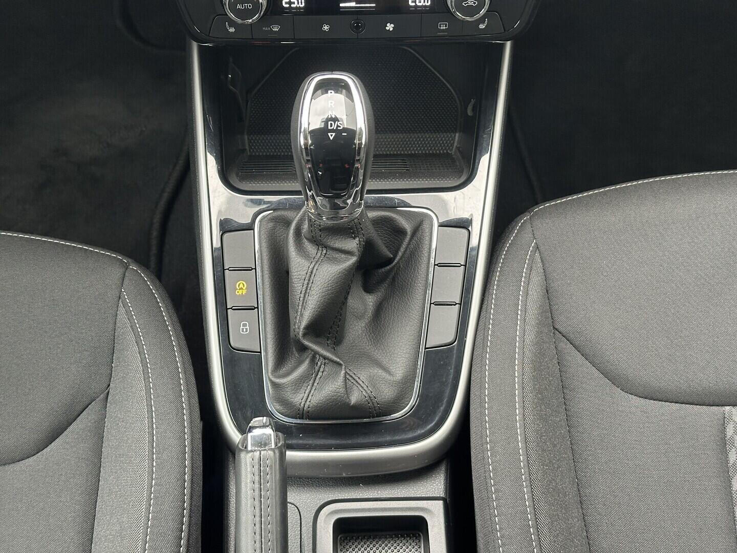 O619V07757_24.webp_FABIA Top Selection 1.0 TSI 85 kW automat, DPH