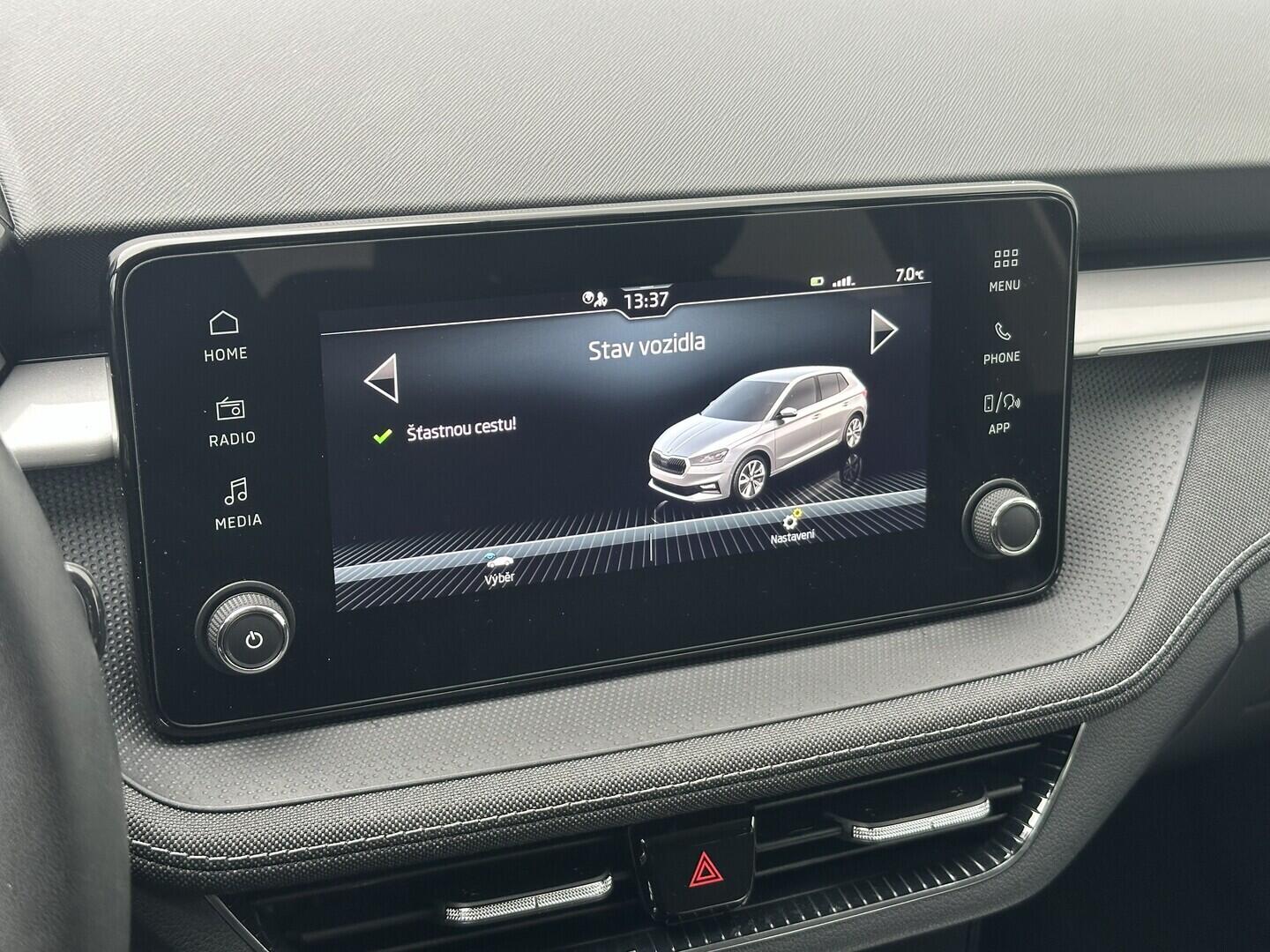 O619V07757_27.webp_FABIA Top Selection 1.0 TSI 85 kW automat, DPH