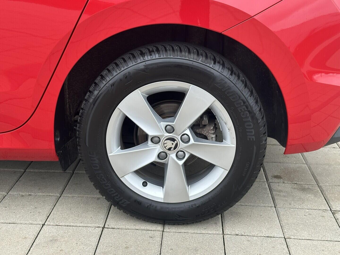 O619V07757_31.webp_FABIA Top Selection 1.0 TSI 85 kW automat, DPH