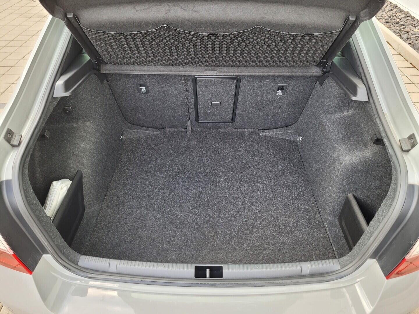 O619V07764_29.webp_RAPID Monte Carlo 1.4 TSI 92 kW automat