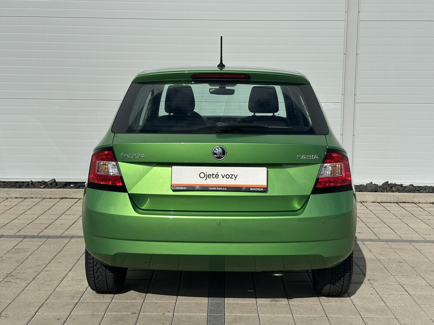 O619V07765_15.webp_FABIA Style 1.0 TSI 70 kW manuál