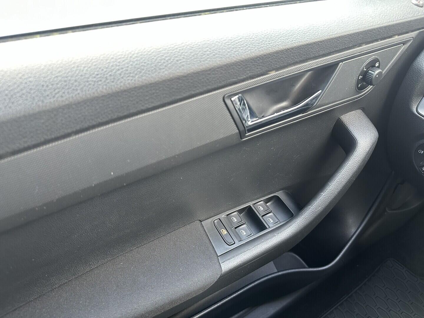 O619V07765_24.webp_FABIA Style 1.0 TSI 70 kW manuál