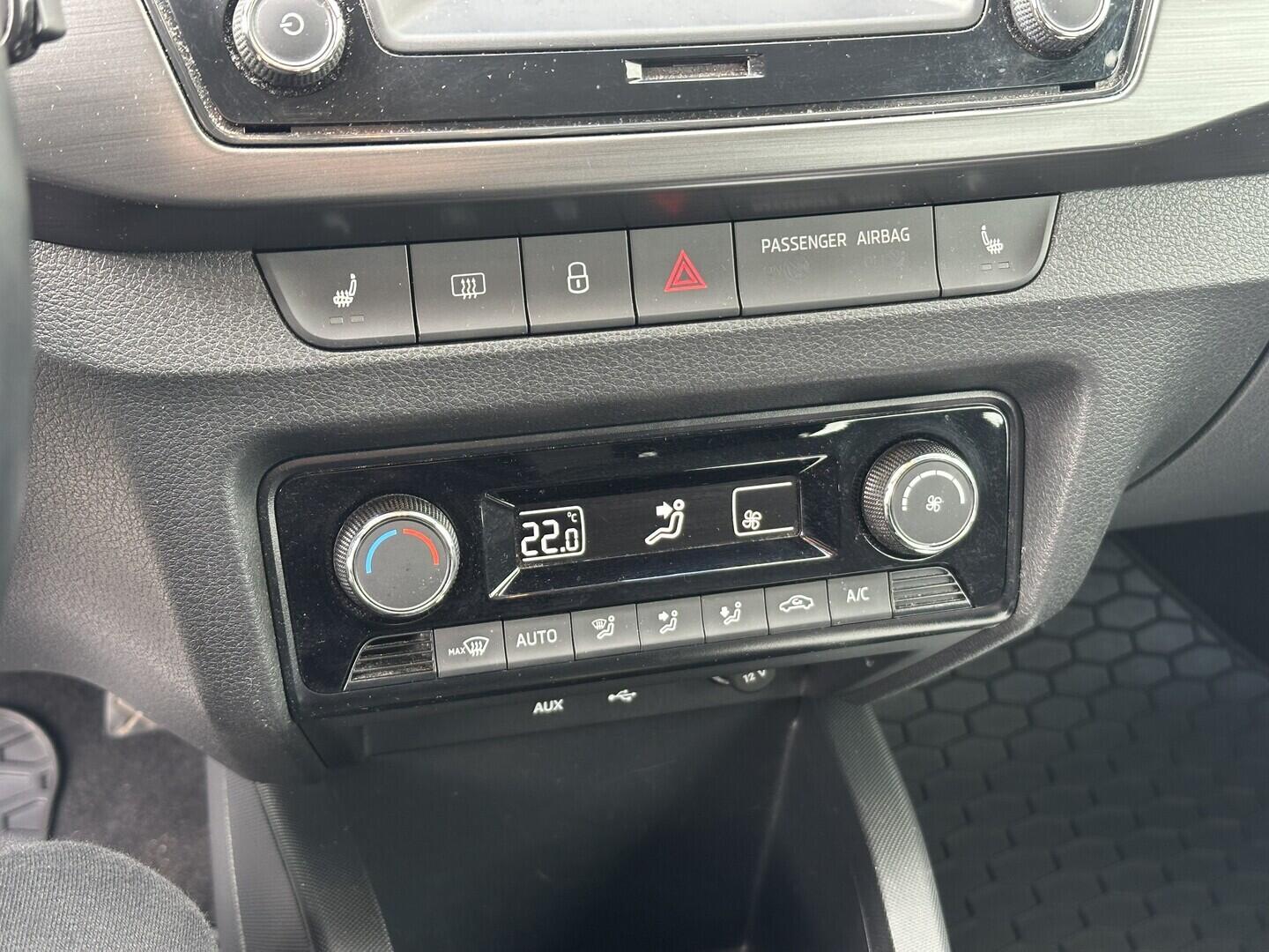 O619V07765_25.webp_FABIA Style 1.0 TSI 70 kW manuál