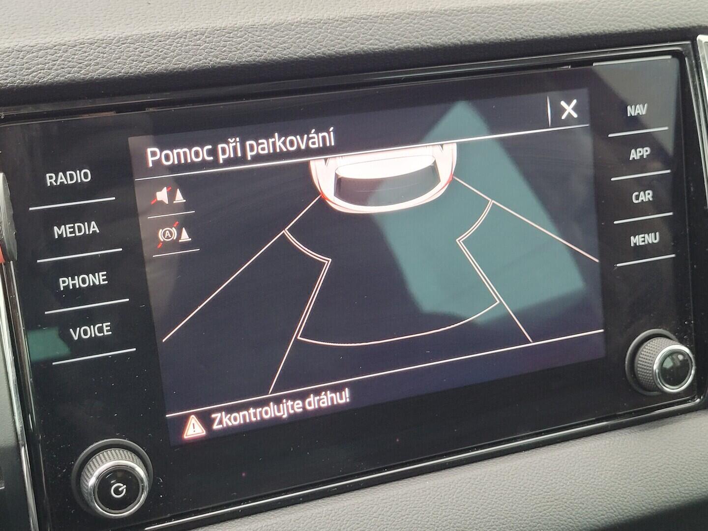 O619V07769_21.webp_KAROQ Style 2.0 TDI 110 kW automat