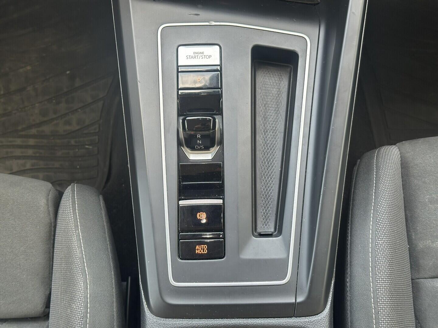 O619V07774_24.webp_GOLF style 1.5 TSI 110 kW automat