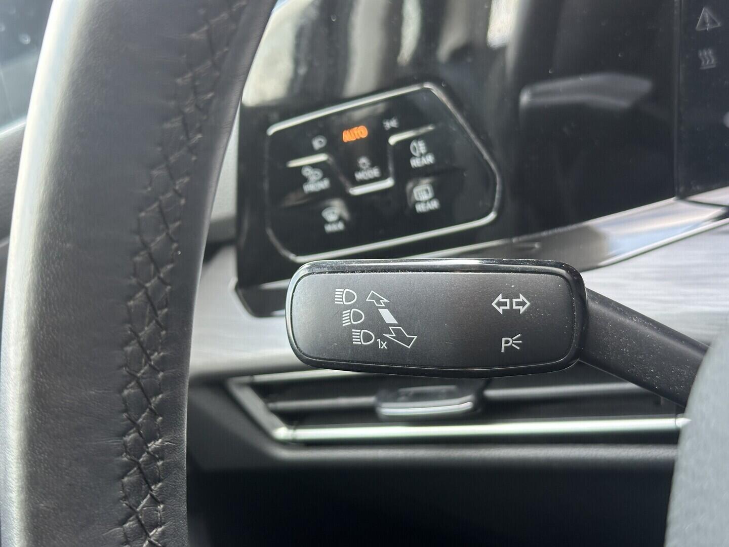 O619V07776_21.webp_GOLF Style 1.5 TSI 110 kW manuál