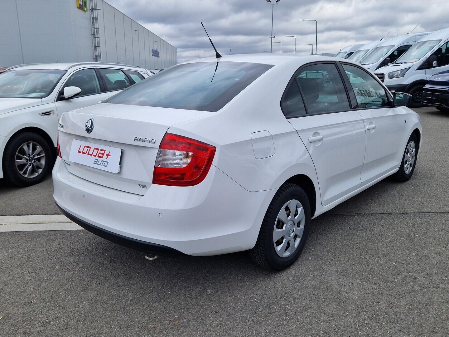 O619V07784_11.webp_RAPID Ambition 1.2 TSI 63 kW manuál