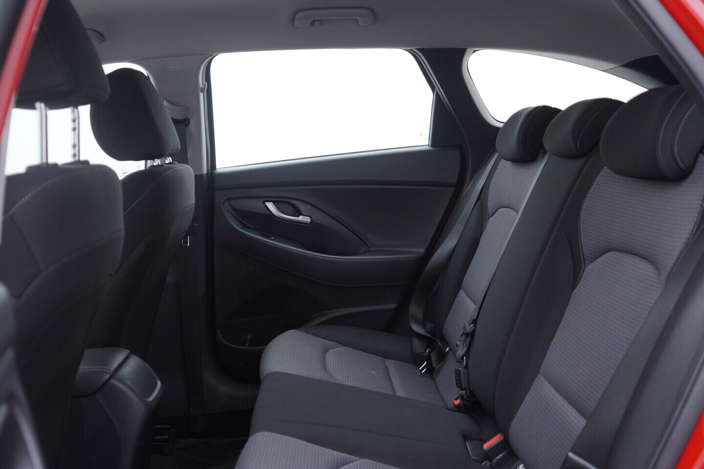 O619V07786_32.webp_I30  1.0 GDi 88 kW manuál