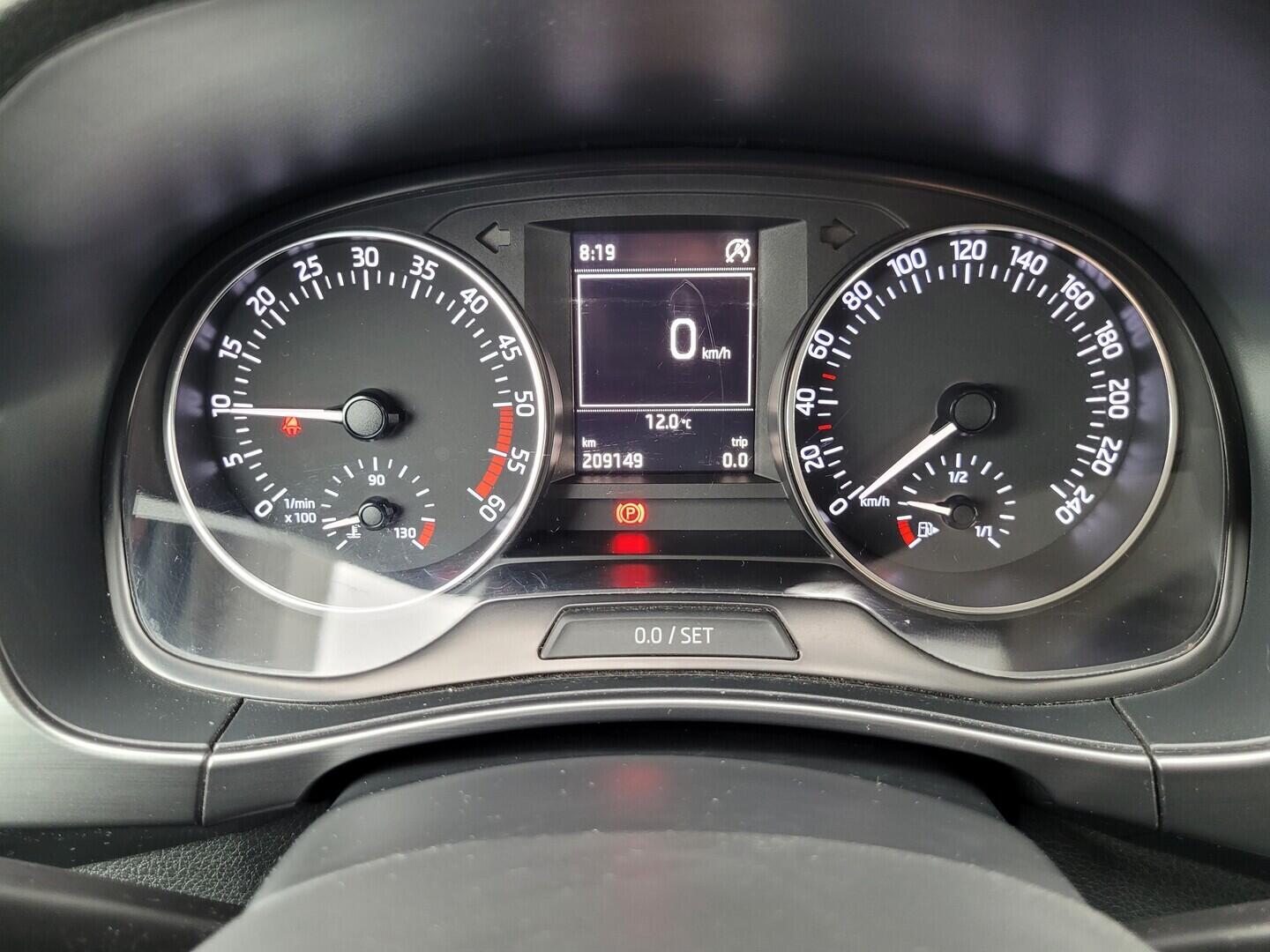 O619V07791_19.webp_FABIA Style 1.4 TDI 66 kW manuál